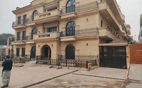 Gb Lodges Islamabad
